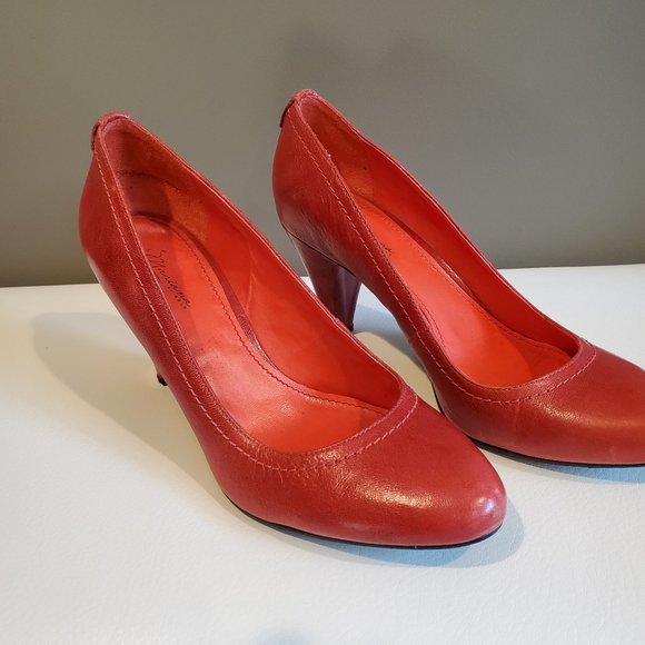 Red Leather Pumps (High Heels) - Picture 2 of 8